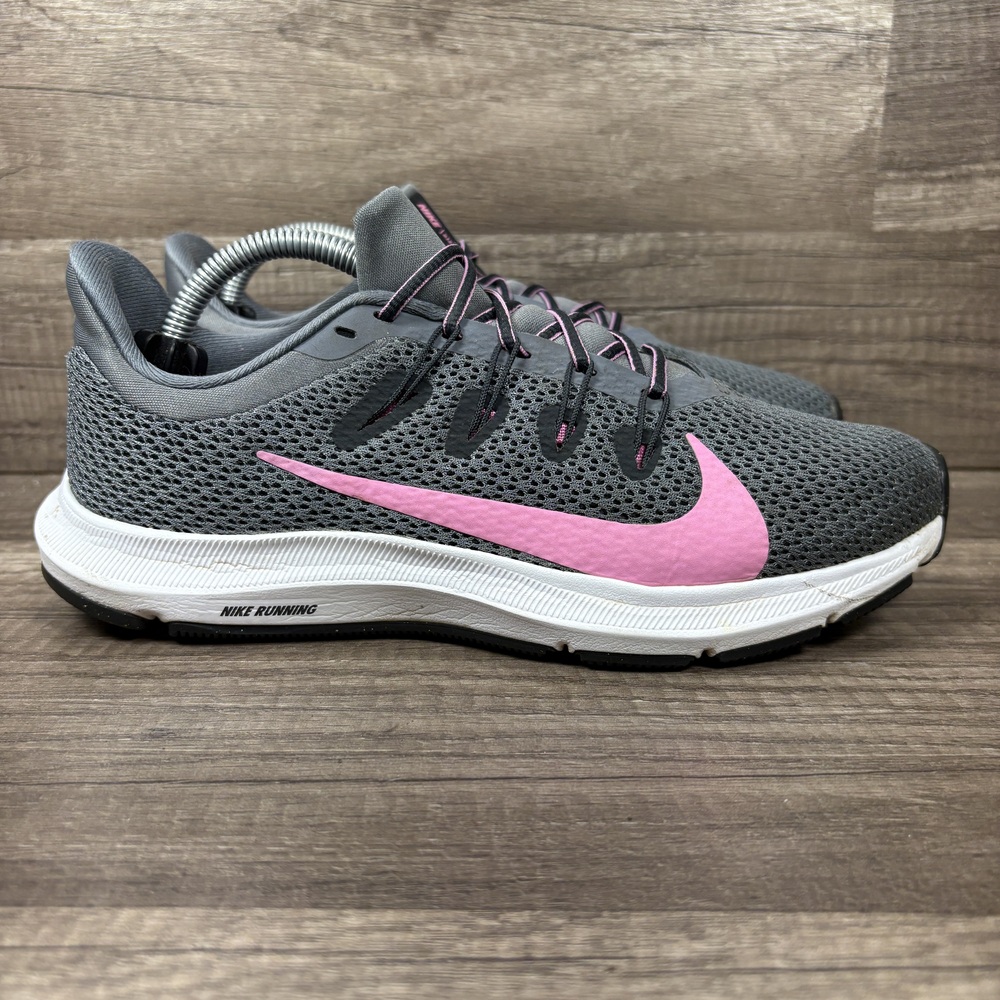 Nike Quest Gray Pink Womens US Size 7 EUR 38 CI3803-002 Running Shoes